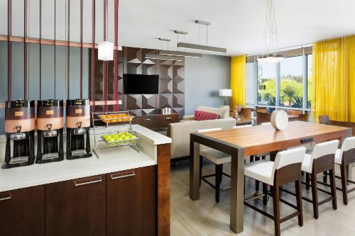 SpringHill Suites by Marriott San Diego Mission Valley - image 27