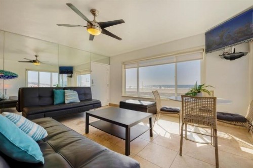 108-Ocean Front Combo - image 16