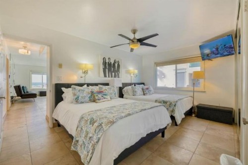 108-Ocean Front Combo - image 27