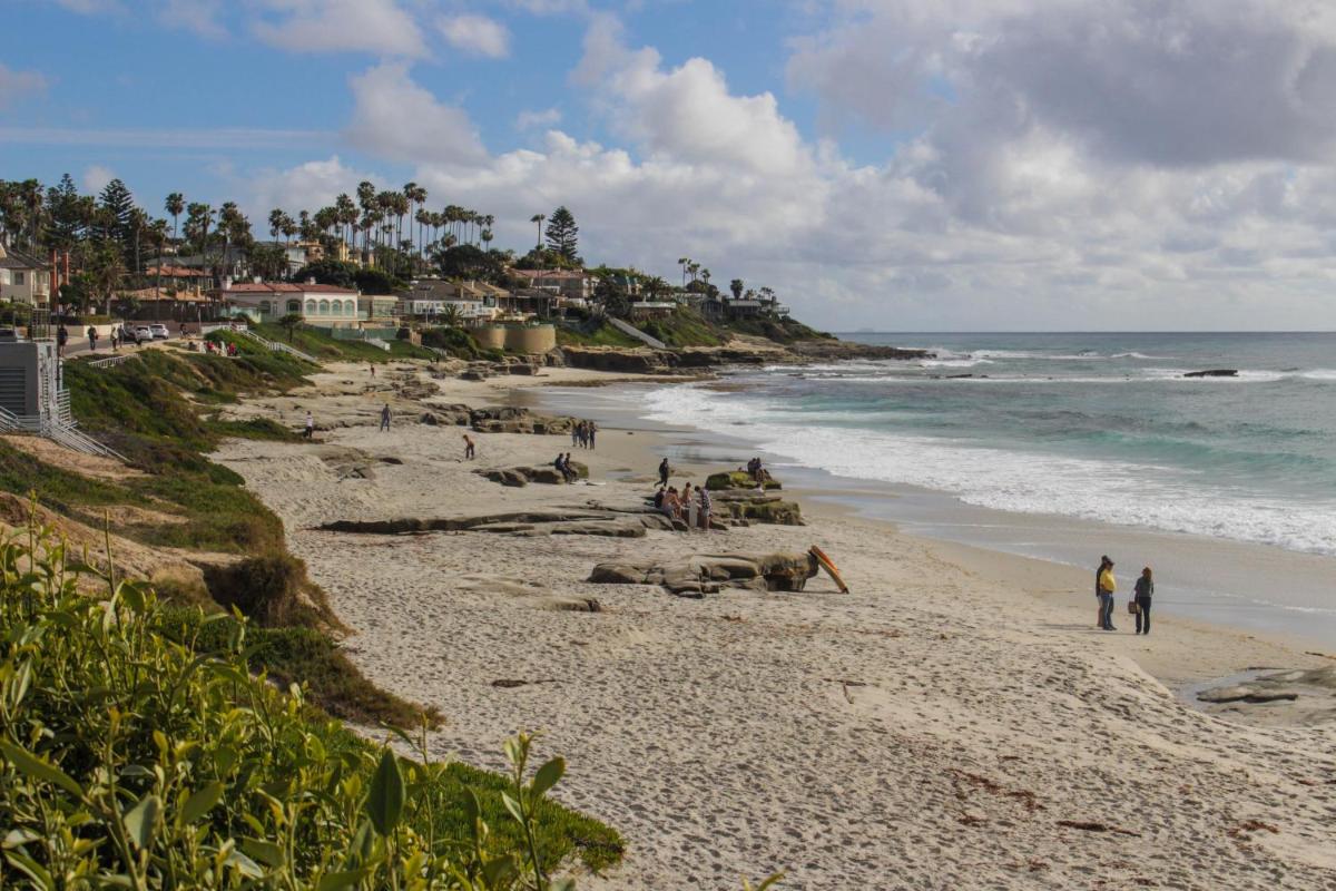 La Jolla Cottage - image 6
