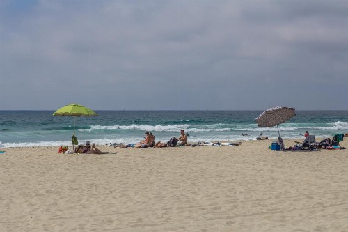Mike's Place at the Beach - image 7