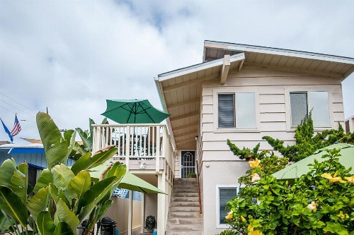 Mimi's and Nana's Beach House - image 10