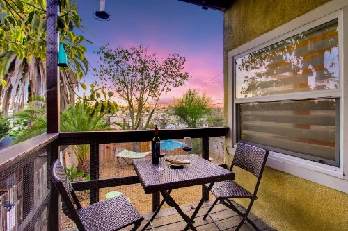 Casa Pacifica - image 2