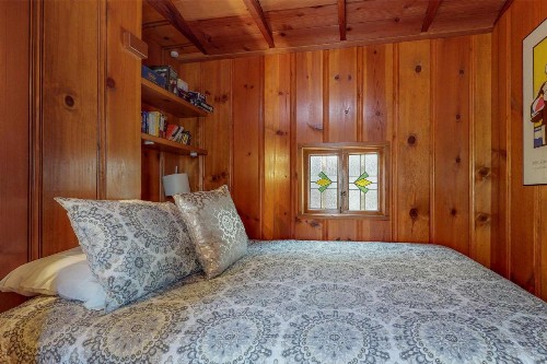 Cottage By The Sand - image 5