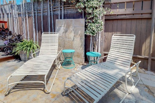 Cottage By The Sand - image 6