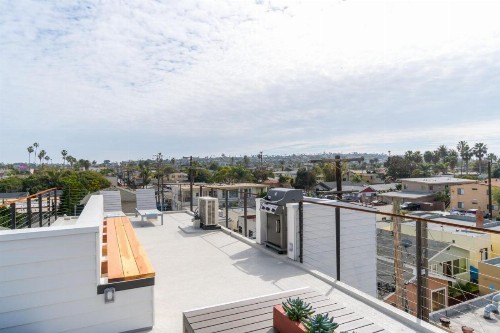 Steps to the Beach Rooftop Deck - image 11