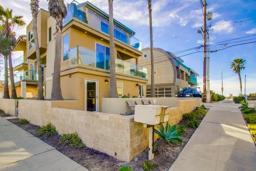 Ocean Breeze 1 & 2 Home - image 6