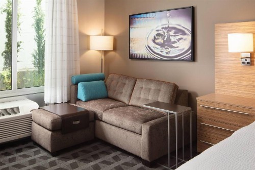 TownePlace Suites by Marriott San Diego Downtown - image 12