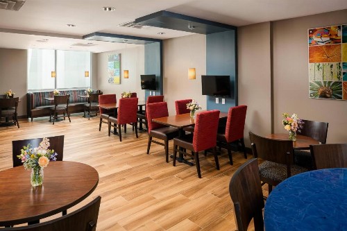TownePlace Suites by Marriott San Diego Downtown - image 33