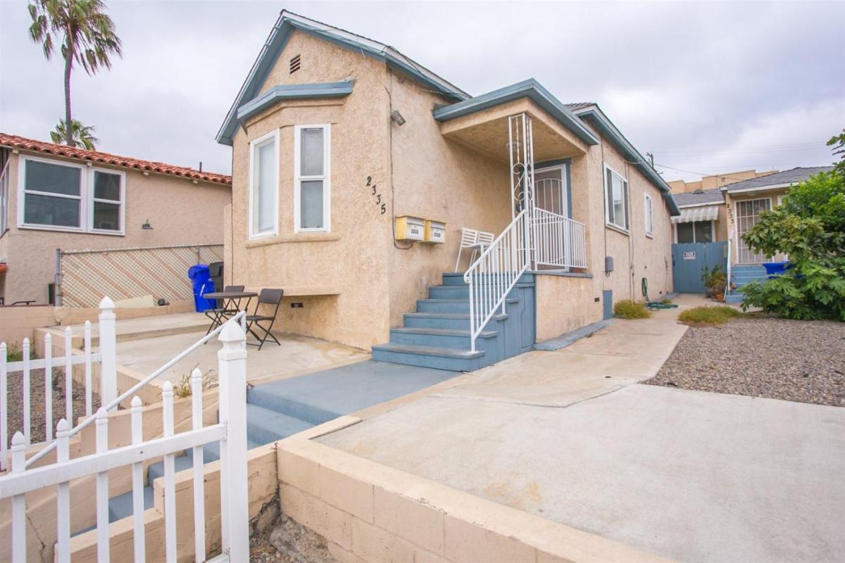 3bd Little Italy Cottage A++ Location - main image