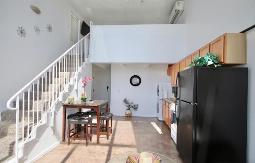 Little Italy Modern Lofts - image 15