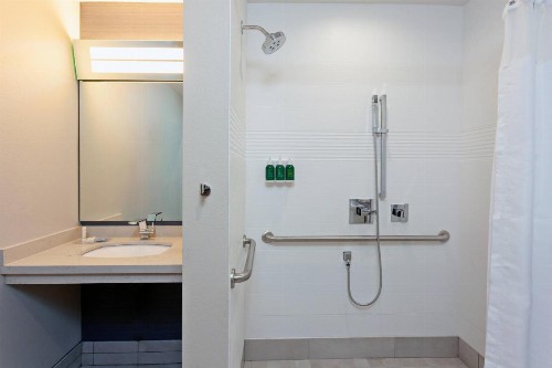 TownePlace Suites by Marriott San Diego Central - image 6