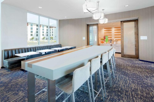 Hampton Inn & Suites San Diego Airport Liberty Station - image 17