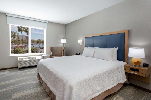 Hampton Inn & Suites San Diego Airport Liberty Station - image 31