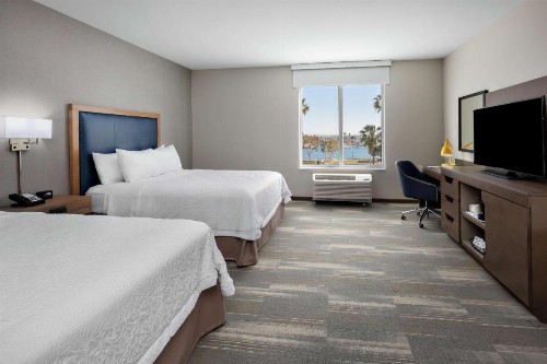 Hampton Inn & Suites San Diego Airport Liberty Station - image 38