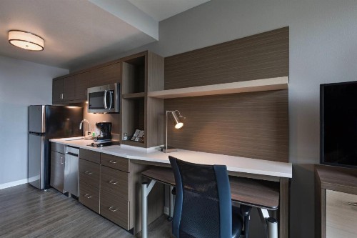 TownePlace Suites by Marriott San Diego Airport/Liberty Station - image 14