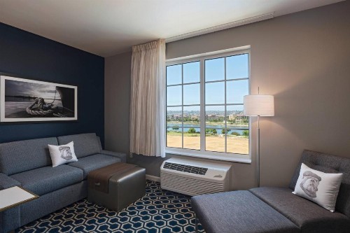 TownePlace Suites by Marriott San Diego Airport/Liberty Station - image 15