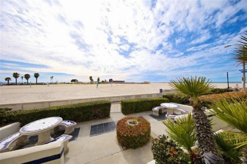125-Fun in the Sun Penthouse - image 21