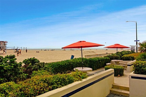 125-Fun in the Sun Penthouse - image 23