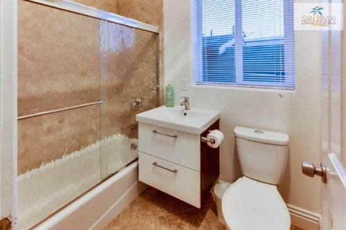 200-Surf Stars Penthouse - image 3