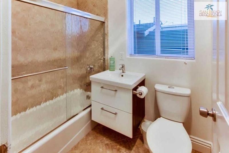 200-Surf Stars Penthouse - image 3
