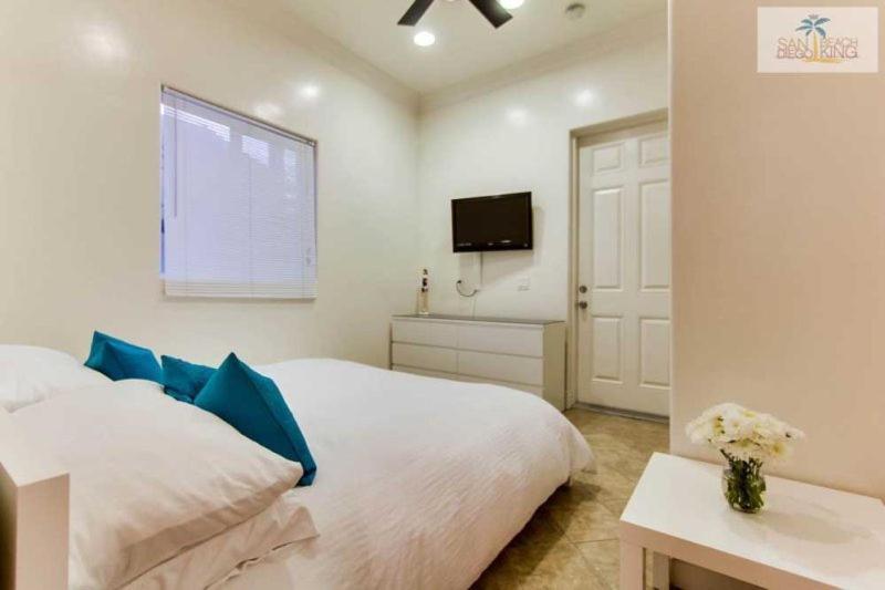 200-Surf Stars Penthouse - image 6