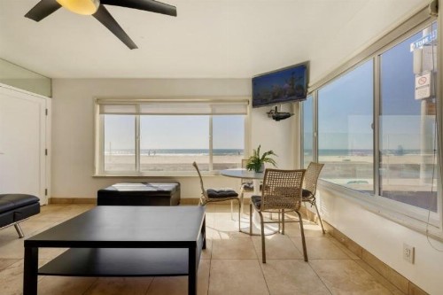 107-Oceanfront Lux 1/7 - image 7
