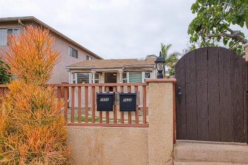Cottage By Mission Bay - image 10