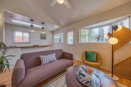 Cottage By Mission Bay - image 8