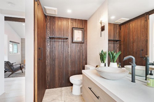 Ocean Beach Luxury - image 10