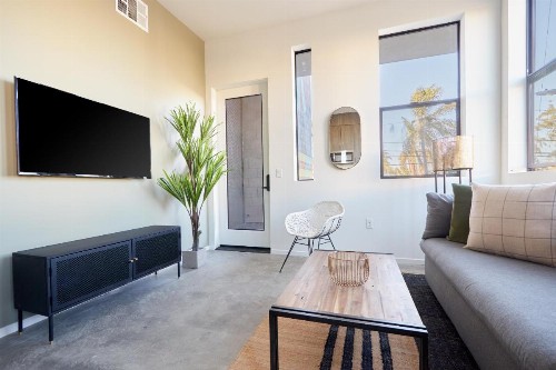 Sonder — Jackwill Flats - image 7