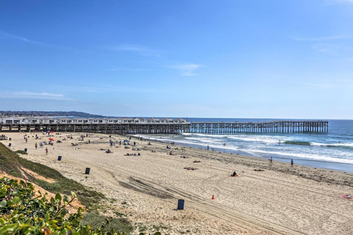 Apt in the Heart of Pacific Beach - 1 Mi to Coast! - main image