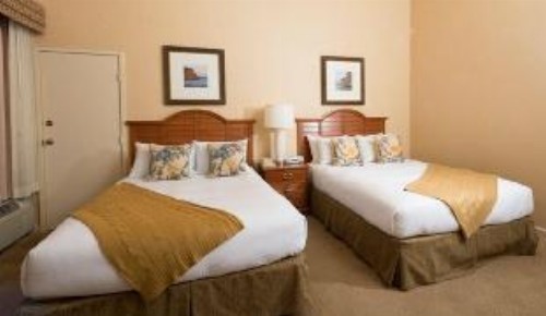 La Jolla Shores Hotel - image 1