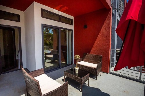 Cute Studio With Large Balcony and Great Park View - image 23