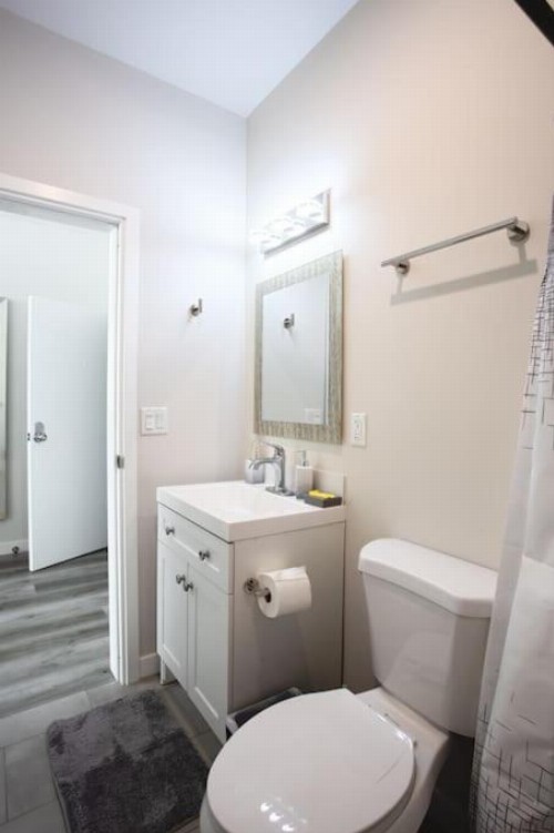 Luxurious Studio in Heart of San Diego w Cali King - image 22