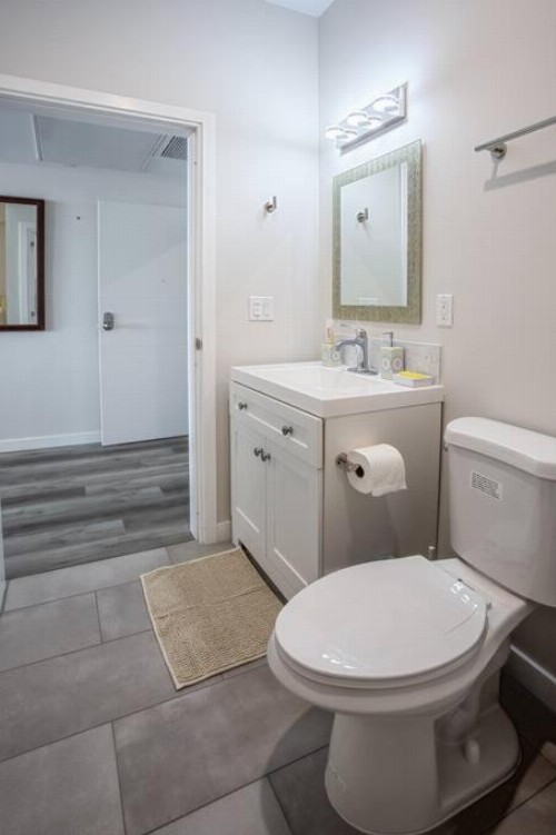 Spacious 1 Bedroom Apartment in Balboa Park - image 33