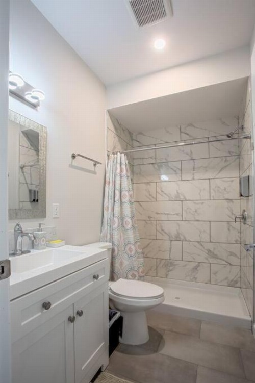 Spacious 1 Bedroom Apartment in Balboa Park - image 34