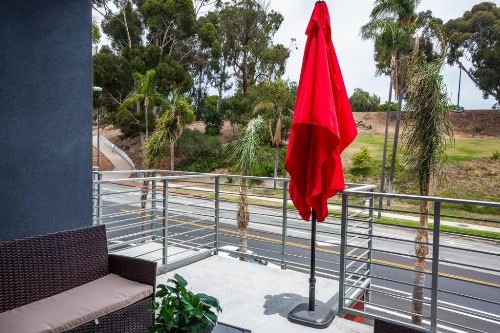 Studio with Large Balcony- San Diego Gateway - image 28