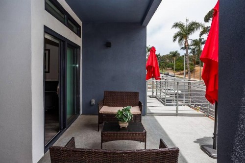 Studio with Large Balcony- San Diego Gateway - image 29