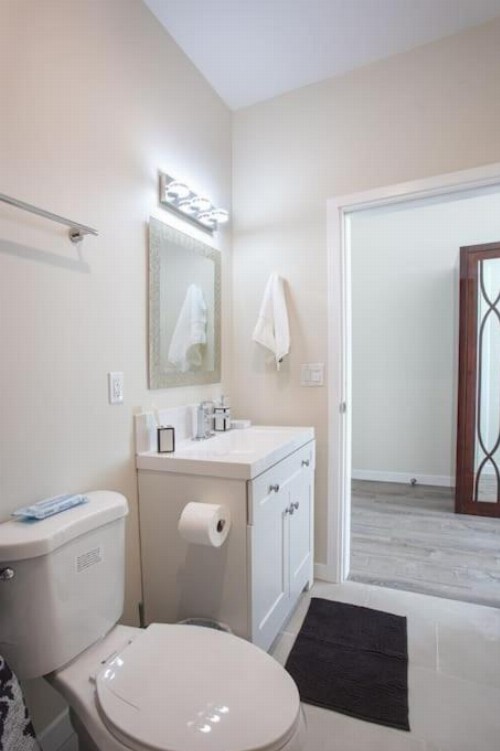 Next to San Diego Downtown - Cali King Size Studio - image 27