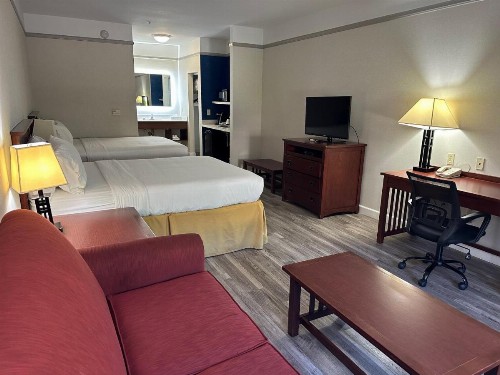 Holiday Inn Express Hotel & Suites San Dimas an IHG Hotel - image 2