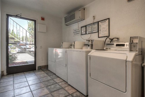 Motel 6-San Dimas CA - Los Angeles - image 17