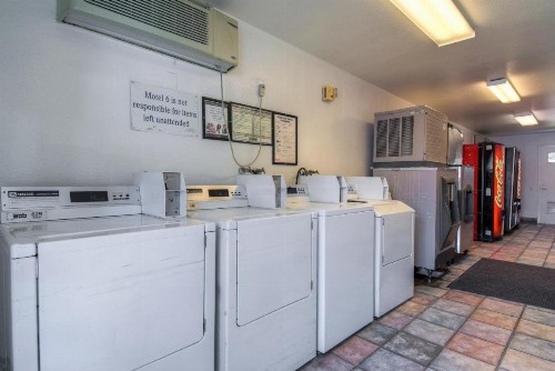 Motel 6-San Dimas CA - Los Angeles - image 27