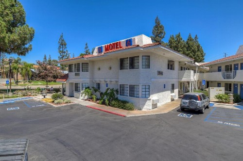 Motel 6-San Dimas CA - Los Angeles - image 44