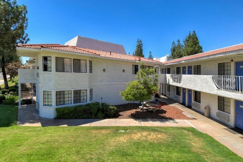 Motel 6-San Dimas CA - Los Angeles - image 6