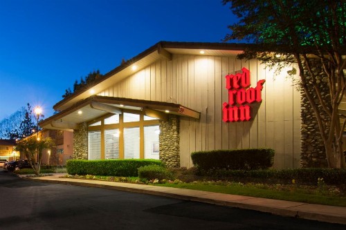 Red Roof Inn San Dimas - Fairplex - image 21