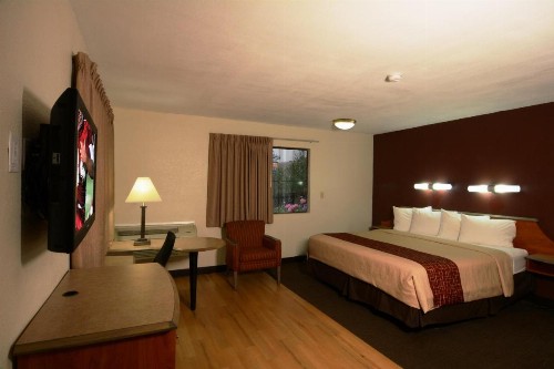 Red Roof Inn San Dimas - Fairplex - image 23