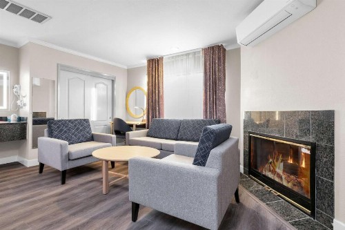 Howard Johnson by Wyndham San Francisco Marina District - image 11