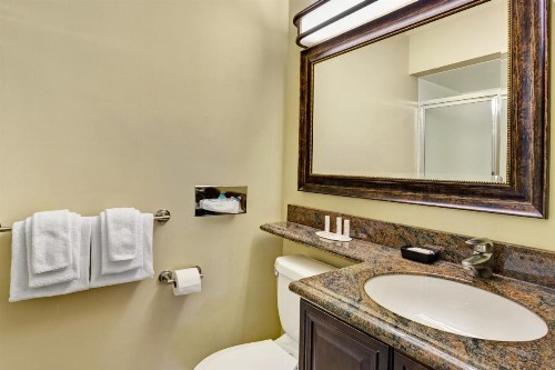 Travelodge by Wyndham Presidio San Francisco - image 37