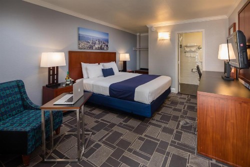 Bay Bridge Inn San Francisco - image 3